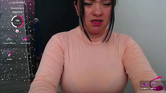 Snapshot of EmilySpicy chatting on 10-06-25, 02:36 EmilySpicy online show from 10-06-25, 02:36