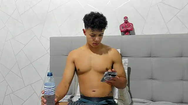 Alex Colton7 online show from 09-22-25, 04:14