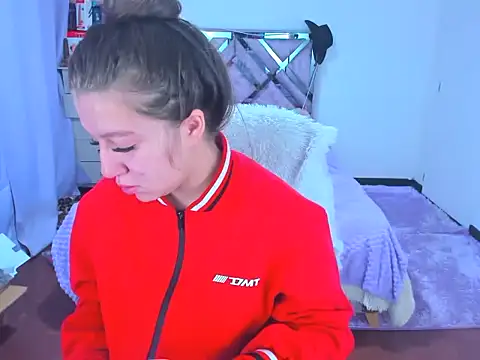 Snapshot of Luna_Analya chatting on 10-23-25, 10:36 Luna Analya online show from 10-23-25, 10:36