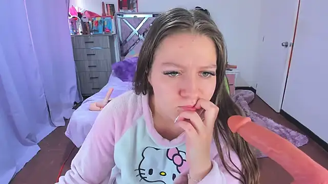 Snapshot of Luna_Analya chatting on 11-27-25, 05:26 Luna Analya online show from 11-27-25, 05:26