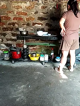 Snapshot of Mona8386 chatting on 09-20-25, 02:23 Mona8386 online show from 09-20-25, 02:23