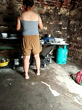 Snapshot of Mona8386 chatting on 09-21-25, 02:57 Mona8386 online show from 09-21-25, 02:57