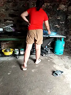 Snapshot of Mona8386 chatting on 09-28-25, 03:01 Mona8386 online show from 09-28-25, 03:01