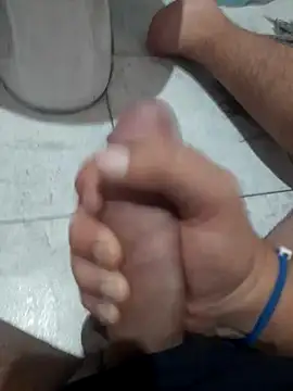 Snapshot of Facosaf chatting on 11-14-25, 04:33 Facosaf online show from 11-14-25, 04:33