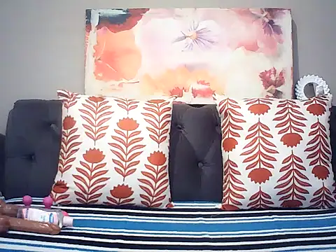 Mandy3ndlovu4 online show from 05-13-26, 07:28