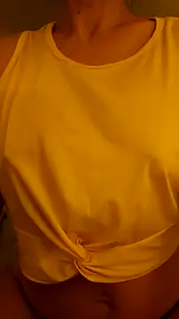 Snapshot of LeemaBean chatting on 09-24-25, 04:38 LeemaBean online show from 09-24-25, 04:38