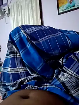 Snapshot of maddy3108 chatting on 09-08-25, 04:06 maddy3108 online show from 09-08-25, 04:06