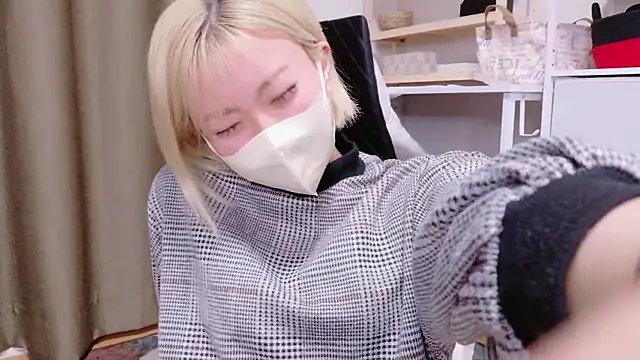 Nana  ch online show from 03-03-26, 12:11