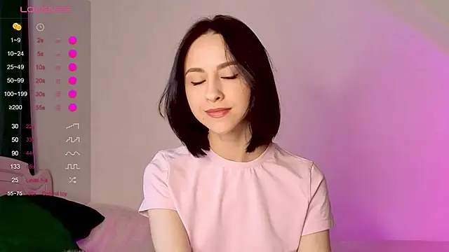 Snapshot of MiaSweetasHoney chatting on 11-05-25, 06:24 MiaSweetasHoney online show from 11-05-25, 06:24