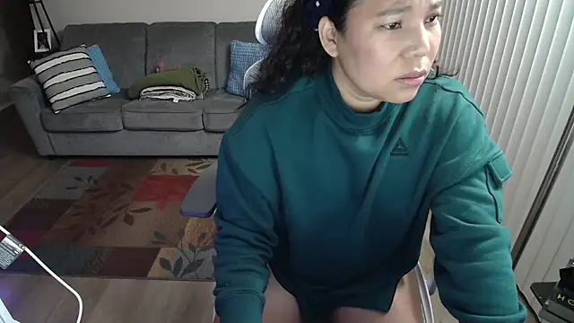 SHEILYN  online show from 11-26-25, 04:57