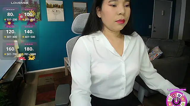 Snapshot of SHEILYN_ chatting on 06-03-26, 04:37 SHEILYN online show from 06-03-26, 04:37