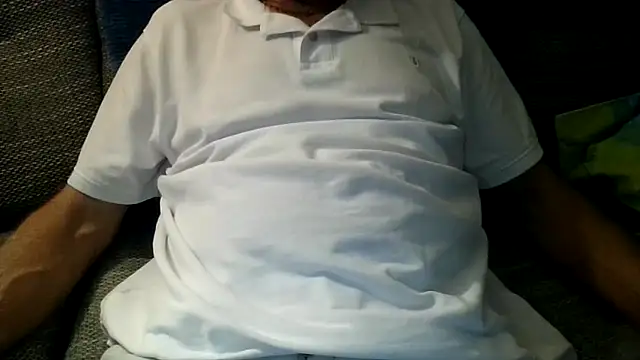 Snapshot of velikifant7 chatting on 11-11-25, 05:35 velikifant7 online show from 11-11-25, 05:35