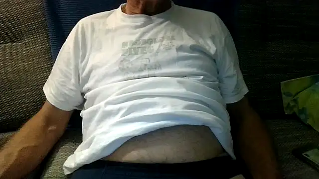 Snapshot of velikifant7 chatting on 11-14-25, 05:11 velikifant7 online show from 11-14-25, 05:11