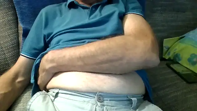 Snapshot of velikifant7 chatting on 11-20-25, 05:34 velikifant7 online show from 11-20-25, 05:34