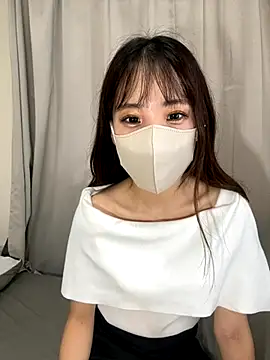 Snapshot of riri__nyan_o0 chatting on 10-12-25, 05:06 riri nyan o0 online show from 10-12-25, 05:06