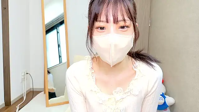 Snapshot of riri__nyan_o0 chatting on 02-06-26, 05:12 riri nyan o0 online show from 02-06-26, 05:12