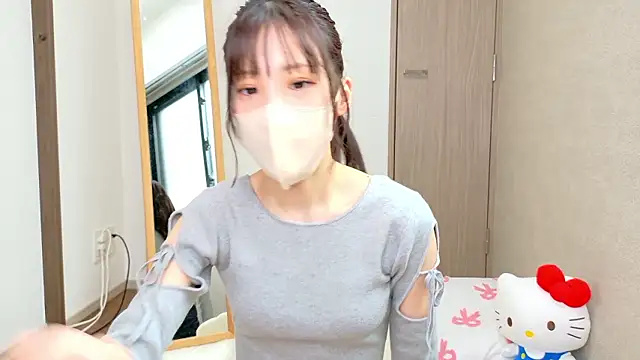 Snapshot of riri__nyan_o0 chatting on 02-14-26, 05:15 riri nyan o0 online show from 02-14-26, 05:15