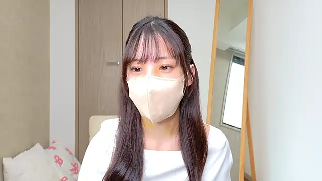 riri  nyan o0 online show from 04-17-26, 05:10