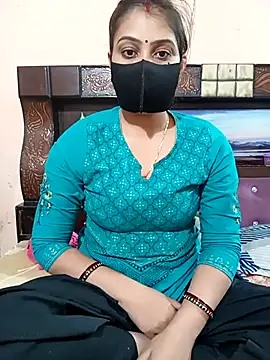 Priyanka Pal online show from 11-22-25, 02:38