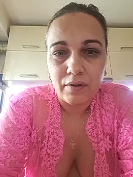 Snapshot of PalomaDesireee chatting on 10-13-25, 06:02 PalomaDesireee online show from 10-13-25, 06:02