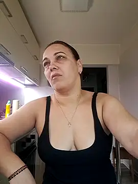 Snapshot of PalomaDesireee chatting on 10-16-25, 05:30 PalomaDesireee online show from 10-16-25, 05:30