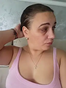 Snapshot of PalomaDesireee chatting on 11-13-25, 08:02 PalomaDesireee online show from 11-13-25, 08:02