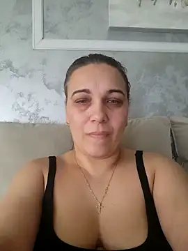 Snapshot of PalomaDesireee chatting on 12-15-25, 07:01 PalomaDesireee online show from 12-15-25, 07:01