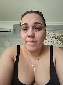 Snapshot of PalomaDesireee chatting on 02-22-26, 08:46 PalomaDesireee online show from 02-22-26, 08:46