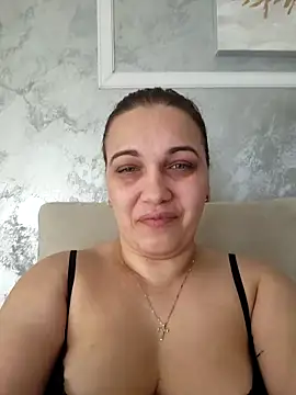 Snapshot of PalomaDesireee chatting on 02-25-26, 08:35 PalomaDesireee online show from 02-25-26, 08:35