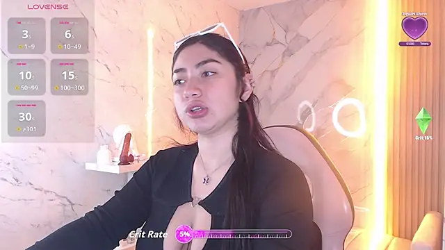Snapshot of Sophia_tf chatting on 09-13-25, 01:33 Sophia tf online show from 09-13-25, 01:33