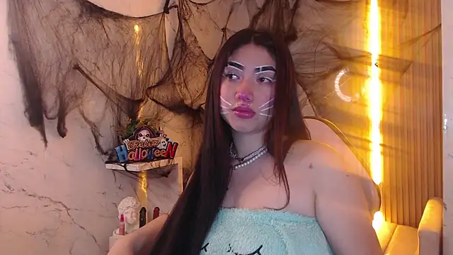 Snapshot of Sophia_tf chatting on 10-16-25, 01:34 Sophia tf online show from 10-16-25, 01:34