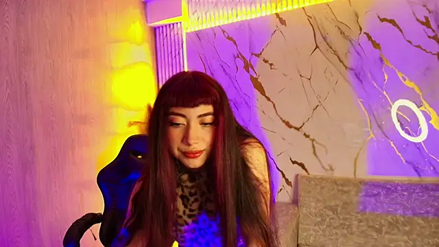 Sophia tf online show from 11-12-25, 01:33