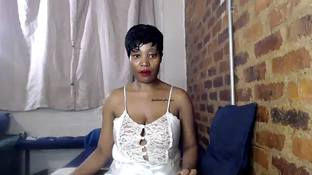 SweetPortableAmber online show from 11-04-25, 11:37