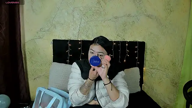 Snapshot of Tiffany_Nm chatting on 04-29-26, 02:54 Tiffany Nm online show from 04-29-26, 02:54
