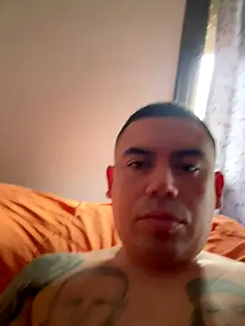 Snapshot of davidxxx099 chatting on 12-16-25, 11:26 davidxxx099 online show from 12-16-25, 11:26