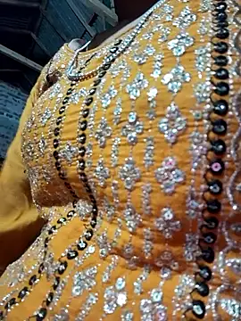 Snapshot of maya-Couple19 chatting on 09-11-25, 07:36 maya-Couple19 online show from 09-11-25, 07:36