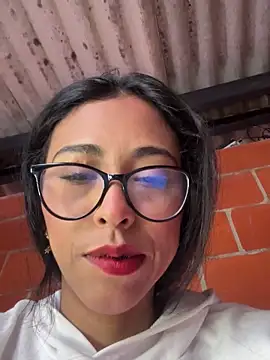 Emma  cumlovee online show from 04-20-26, 11:57