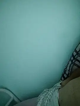 Snapshot of boyincap chatting on 11-19-25, 01:38 boyincap online show from 11-19-25, 01:38