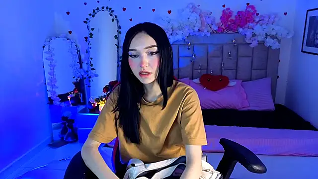 Isla rosee18 online show from 04-20-26, 01:19