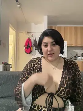 Snapshot of inked_nekoo chatting on 01-16-26, 12:36 inked nekoo online show from 01-16-26, 12:36