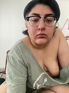 Snapshot of inked_nekoo chatting on 02-16-26, 04:47 inked nekoo online show from 02-16-26, 04:47