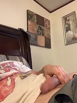 Snapshot of Allinside666 chatting on 11-18-25, 04:22 Allinside666 online show from 11-18-25, 04:22