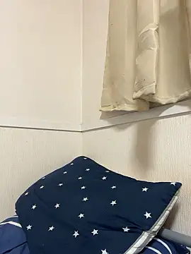 Snapshot of shin0689 chatting on 09-26-25, 01:26 shin0689 online show from 09-26-25, 01:26