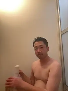 Snapshot of shin0689 chatting on 11-05-25, 12:05 shin0689 online show from 11-05-25, 12:05