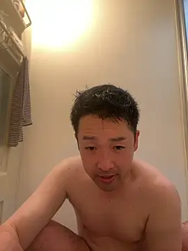 Snapshot of shin0689 chatting on 11-11-25, 12:27 shin0689 online show from 11-11-25, 12:27