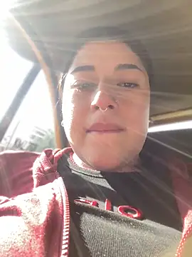 Snapshot of Tokio_Sakura chatting on 12-19-25, 08:16 Tokio Sakura online show from 12-19-25, 08:16