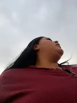 Snapshot of Tokio_Sakura chatting on 12-20-25, 11:01 Tokio Sakura online show from 12-20-25, 11:01