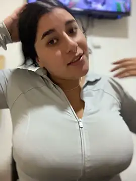 Snapshot of Tokio_Sakura chatting on 02-06-26, 09:07 Tokio Sakura online show from 02-06-26, 09:07