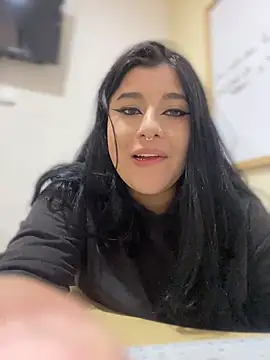 Snapshot of Tokio_Sakura chatting on 02-09-26, 03:49 Tokio Sakura online show from 02-09-26, 03:49