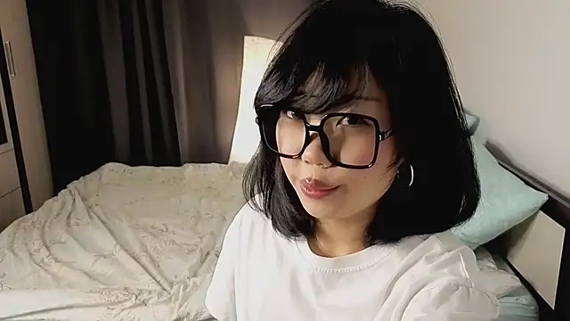  molly molly molly  online show from 11-14-25, 03:44